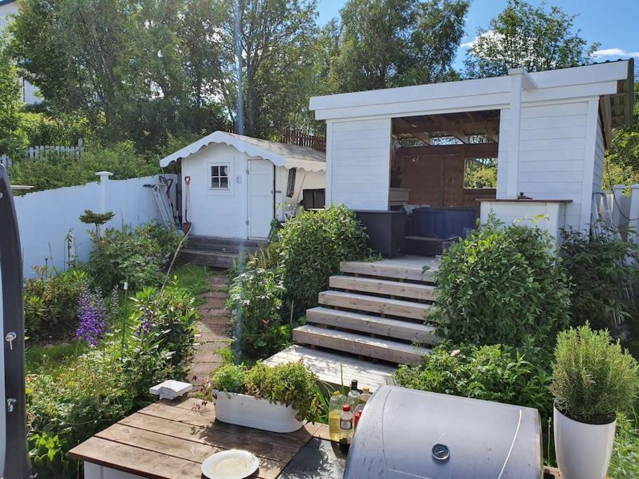 Hoy Standard. Mye For Pengene. Gratis Velkomstgave Narvik Exteriör bild